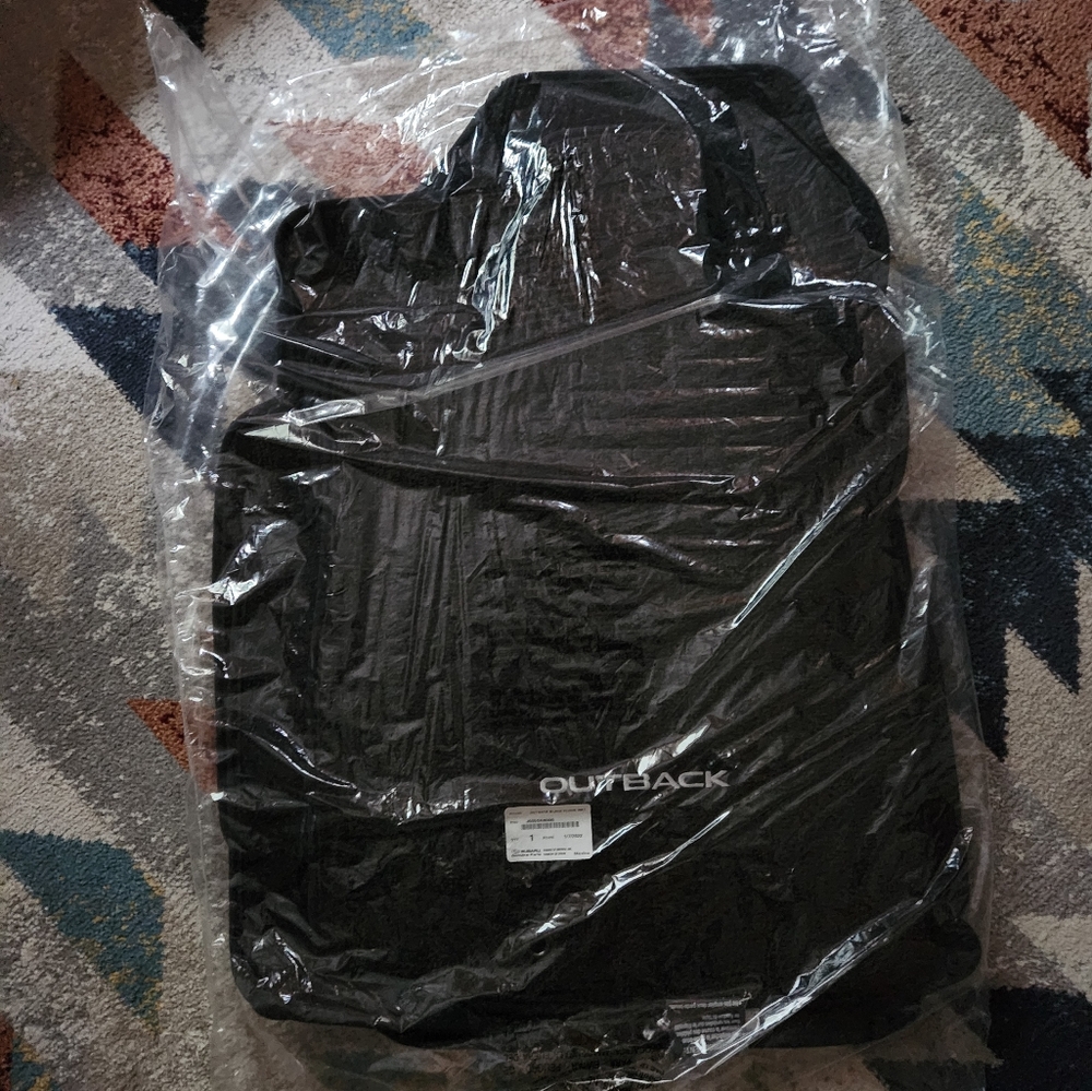 2022 subaru outback 4pc carpet floor mats new in package